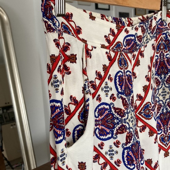 Zara high waisted flowy wide leg pants - Picture 3 of 3